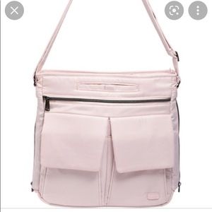 Lug happy camper in powder pink NWOT